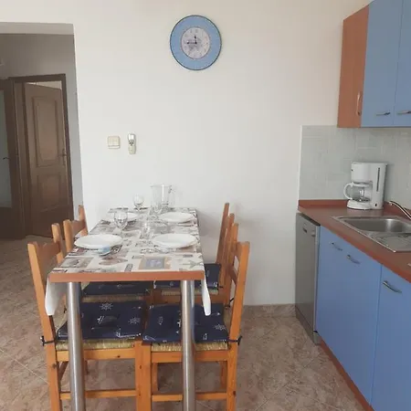Jenny Apartment *